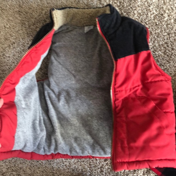 Carters fleece and vest bundle - Picture 2 of 3